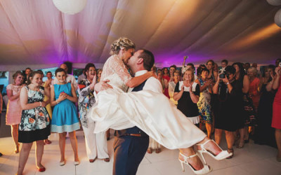 Jim & Joanne’s Elegant Wedding – The Bentley Boys