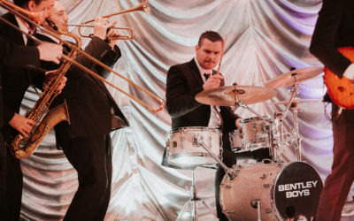 Live Music Idea To Make Your Christmas Party Unforgettable